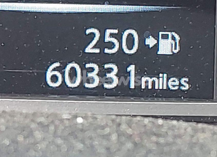 Photo 12 of 2017 Nissan Sentra SR (VIN 3N1AB7AP6HY400863)