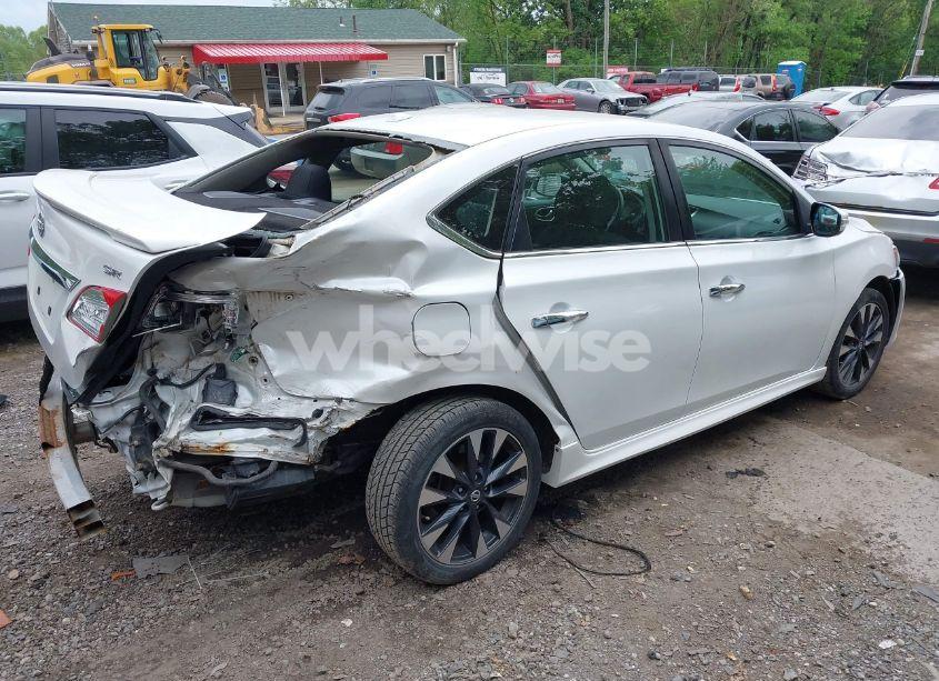 Photo 4 of 2017 Nissan Sentra SR (VIN 3N1AB7AP6HY400863)