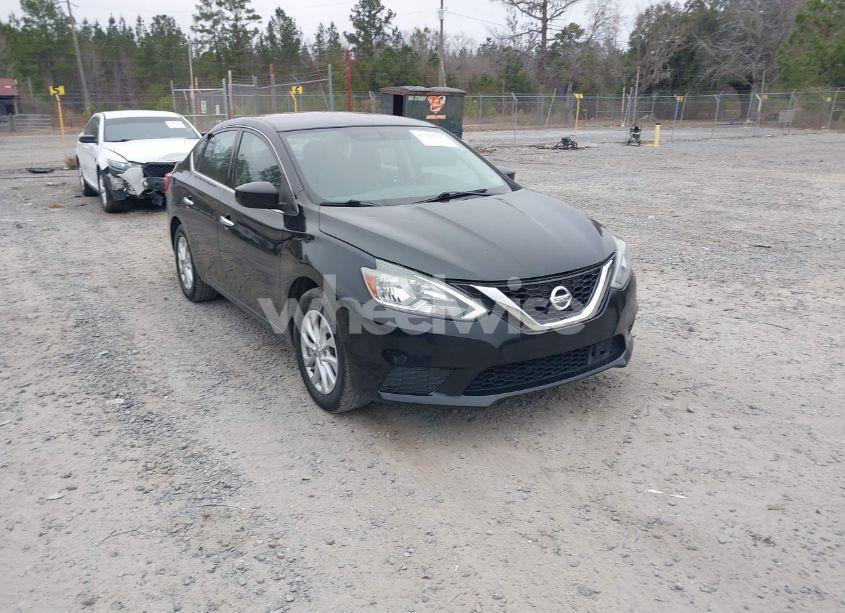 2018 Nissan Sentra SV (VIN 3N1AB7AP6JL623228) main photo