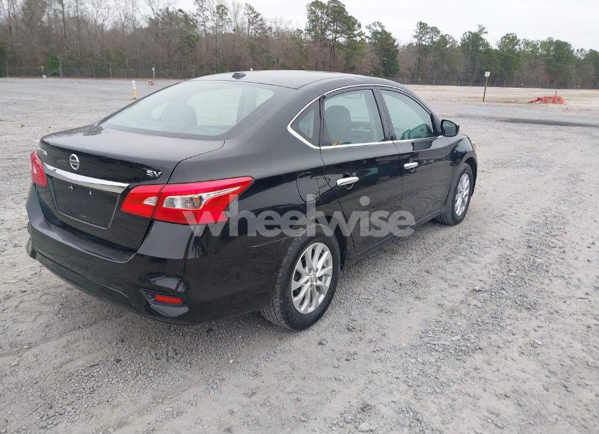 Photo 4 of 2018 Nissan Sentra SV (VIN 3N1AB7AP6JL623228)