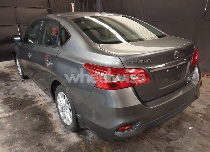 Photo 3 of 2018 Nissan Sentra SV (VIN 3N1AB7AP6JL632205)