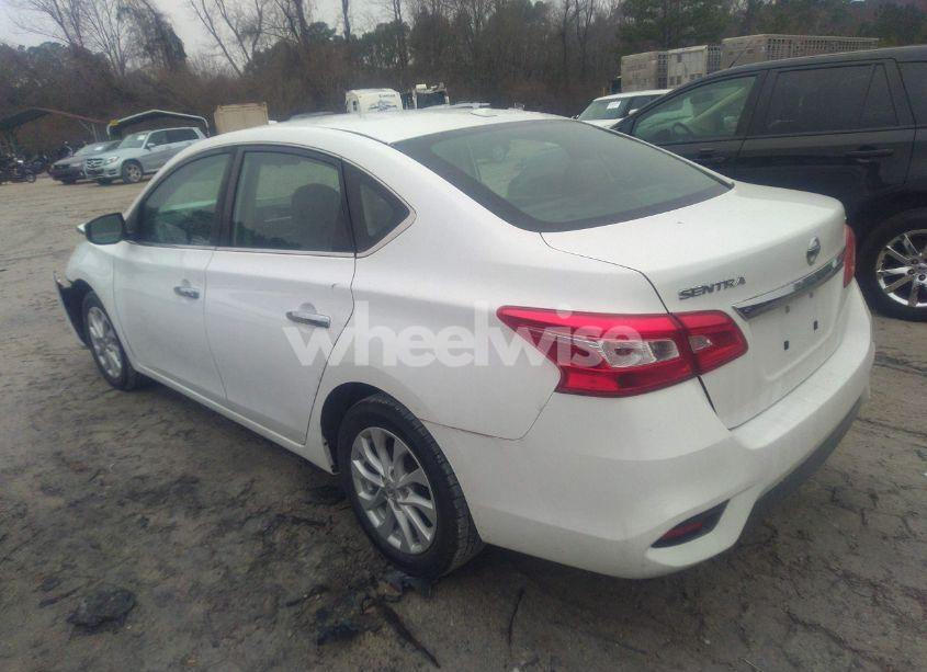 Photo 3 of 2018 Nissan Sentra SV (VIN 3N1AB7AP6JL651353)