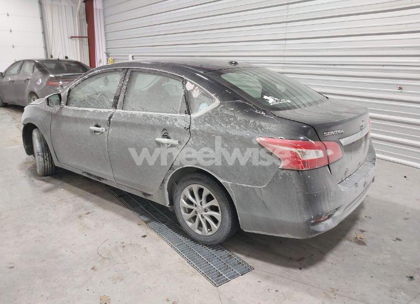 Photo 3 of 2018 Nissan Sentra SV (VIN 3N1AB7AP6JL658819)