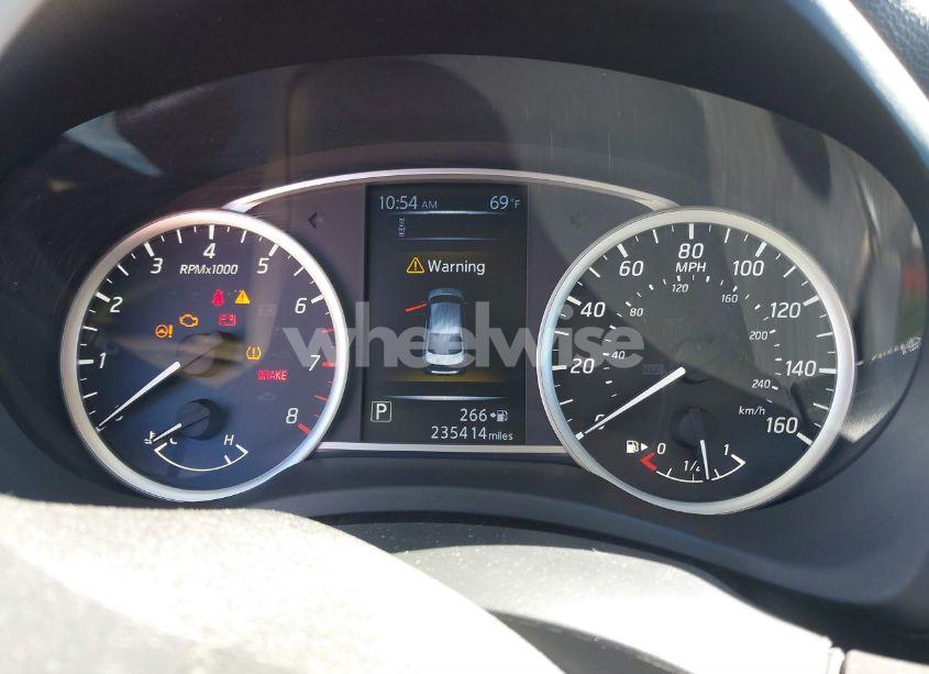 Photo 7 of 2018 Nissan Sentra S (VIN 3N1AB7AP6JY220479)
