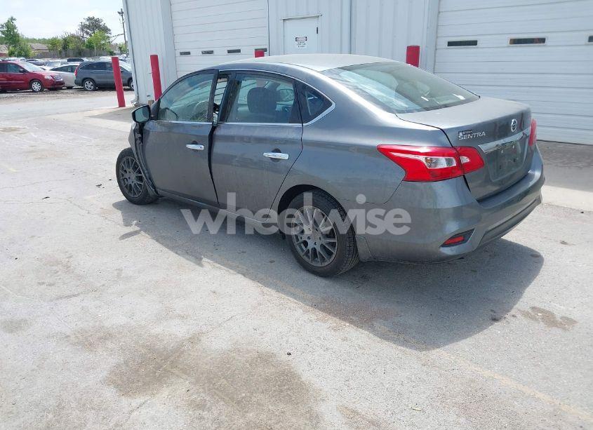Photo 3 of 2018 Nissan Sentra S (VIN 3N1AB7AP6JY229974)