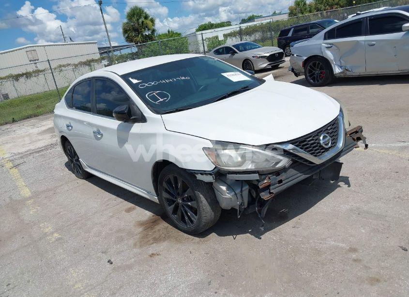 2018 Nissan Sentra SR (VIN 3N1AB7AP6JY235032) main photo
