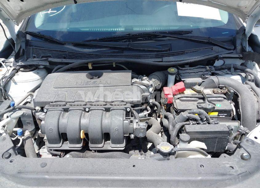 Photo 10 of 2018 Nissan Sentra SR (VIN 3N1AB7AP6JY235032)