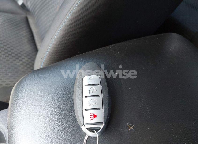 Photo 11 of 2018 Nissan Sentra SR (VIN 3N1AB7AP6JY235032)