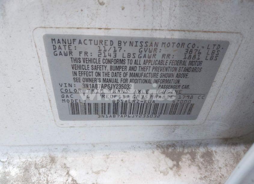 Photo 9 of 2018 Nissan Sentra SR (VIN 3N1AB7AP6JY235032)