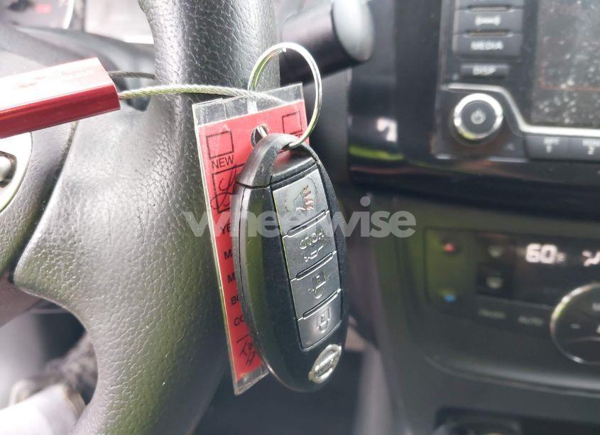 Photo 11 of 2018 Nissan Sentra SV (VIN 3N1AB7AP6JY236357)