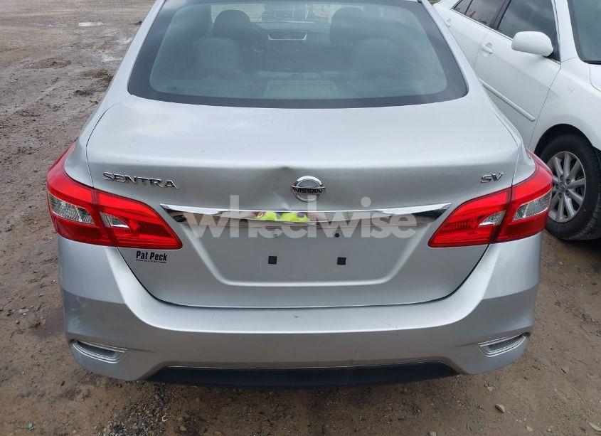 Photo 17 of 2018 Nissan Sentra SV (VIN 3N1AB7AP6JY236357)