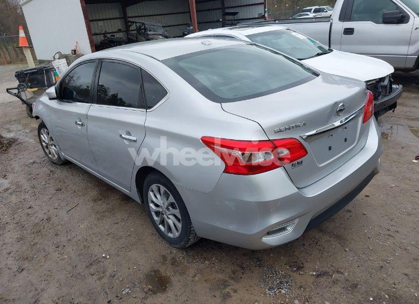 Photo 3 of 2018 Nissan Sentra SV (VIN 3N1AB7AP6JY236357)
