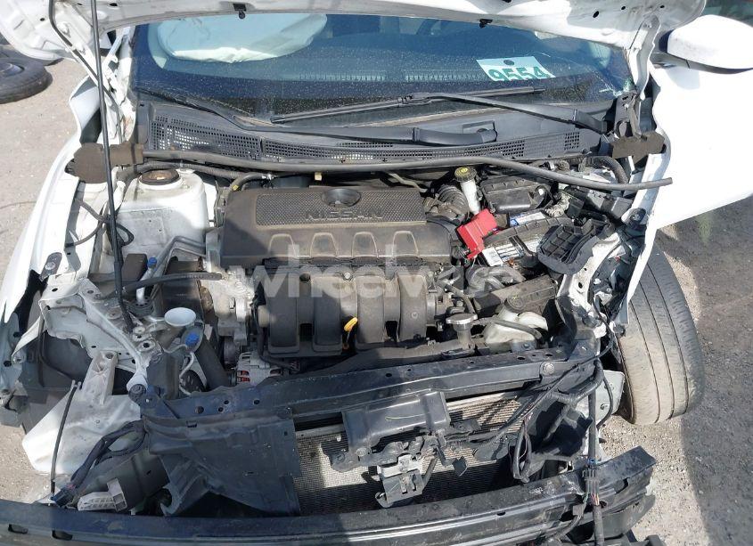Photo 10 of 2018 Nissan Sentra S (VIN 3N1AB7AP6JY236715)