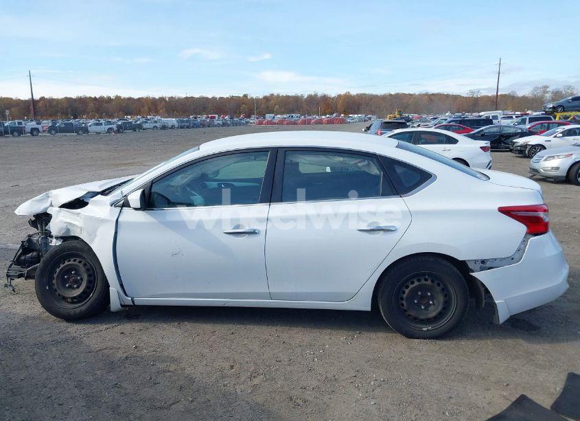 Photo 15 of 2018 Nissan Sentra S (VIN 3N1AB7AP6JY236715)
