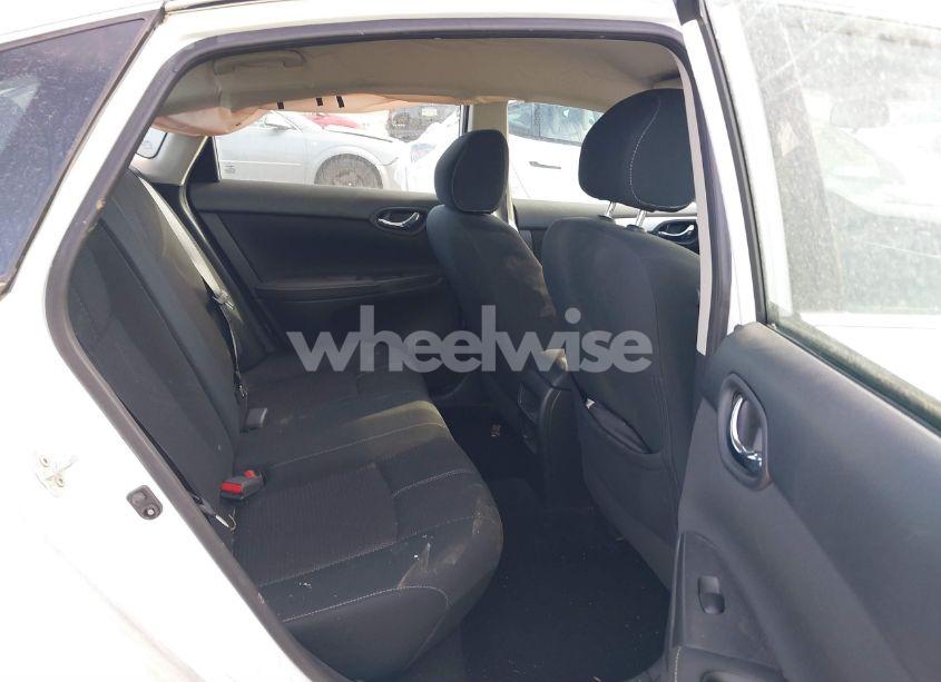 Photo 8 of 2018 Nissan Sentra S (VIN 3N1AB7AP6JY236715)