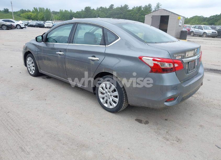 Photo 3 of 2018 Nissan Sentra S (VIN 3N1AB7AP6JY241414)