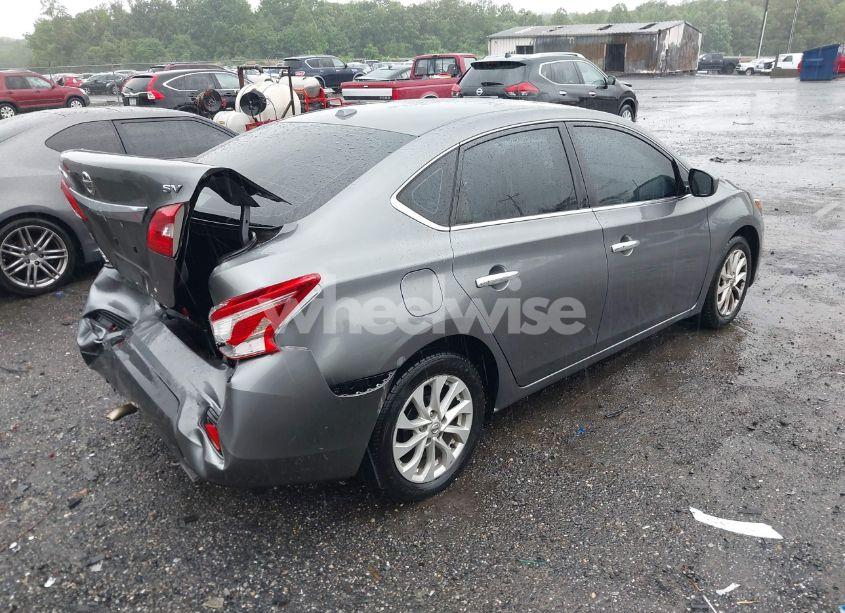 Photo 4 of 2018 Nissan Sentra SV (VIN 3N1AB7AP6JY247620)