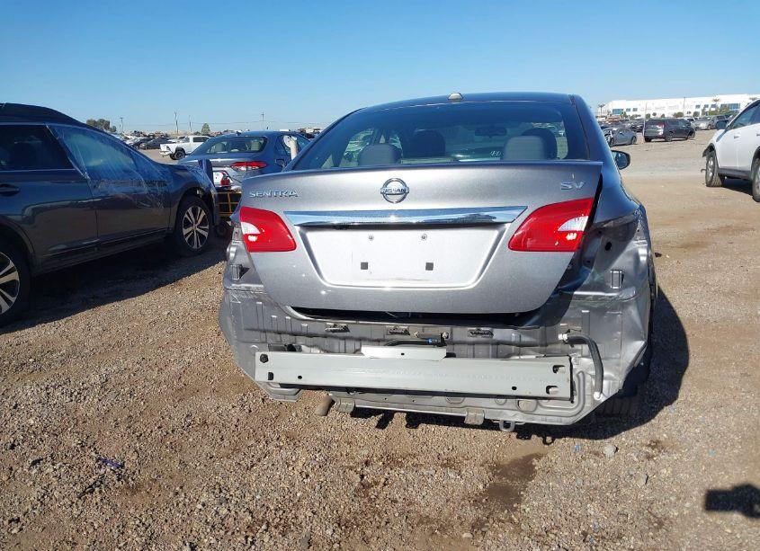 Photo 17 of 2018 Nissan Sentra SV (VIN 3N1AB7AP6JY266670)