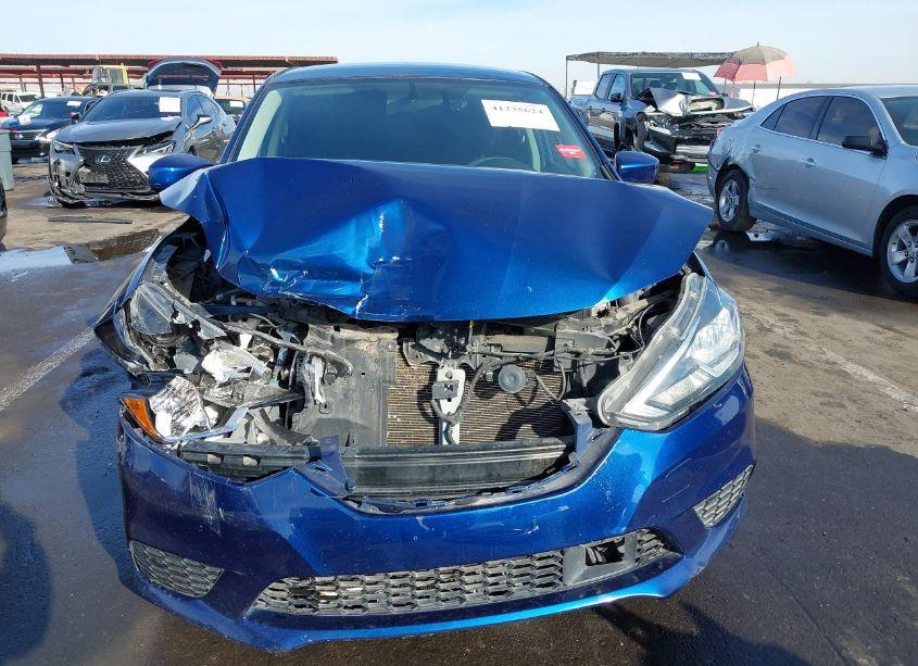 Photo 13 of 2018 Nissan Sentra S (VIN 3N1AB7AP6JY267933)