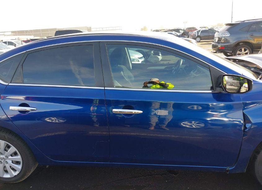 Photo 14 of 2018 Nissan Sentra S (VIN 3N1AB7AP6JY267933)