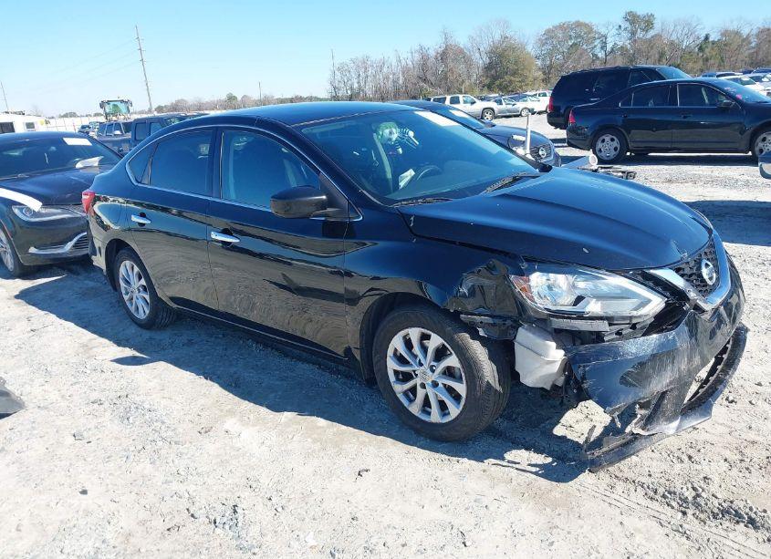2018 Nissan Sentra SV (VIN 3N1AB7AP6JY275529) main photo