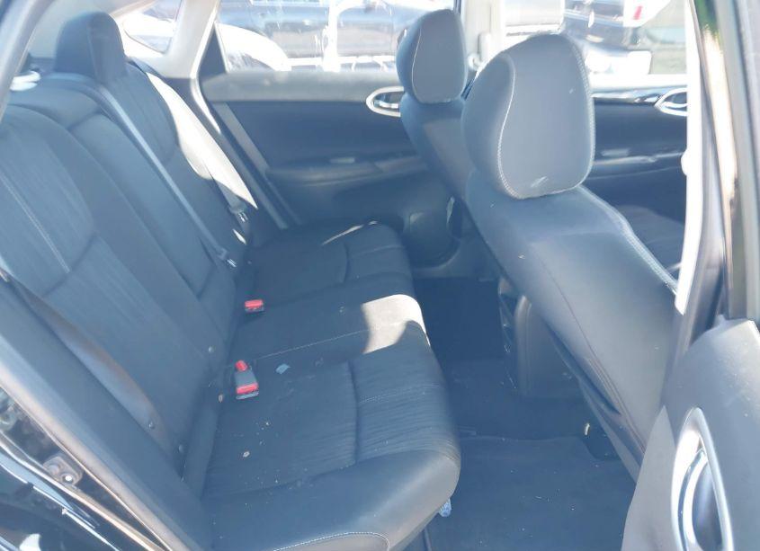 Photo 8 of 2018 Nissan Sentra SV (VIN 3N1AB7AP6JY275529)
