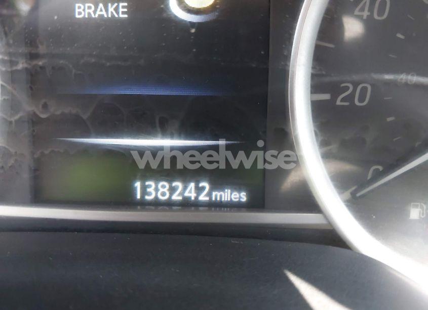 Photo 7 of 2018 Nissan Sentra SV (VIN 3N1AB7AP6JY277605)