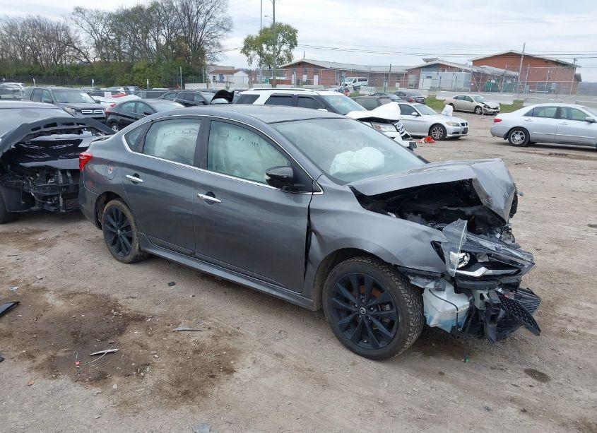 2018 Nissan Sentra SR (VIN 3N1AB7AP6JY280133) main photo