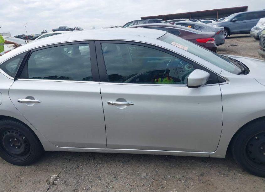 Photo 13 of 2018 Nissan Sentra S (VIN 3N1AB7AP6JY282674)