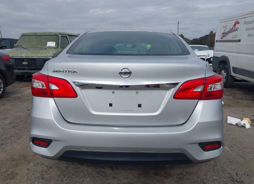 Photo 16 of 2018 Nissan Sentra S (VIN 3N1AB7AP6JY282674)