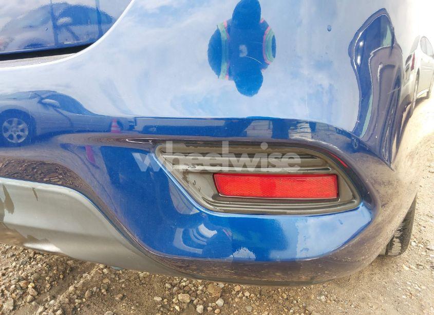 Photo 6 of 2018 Nissan Sentra SV (VIN 3N1AB7AP6JY282867)