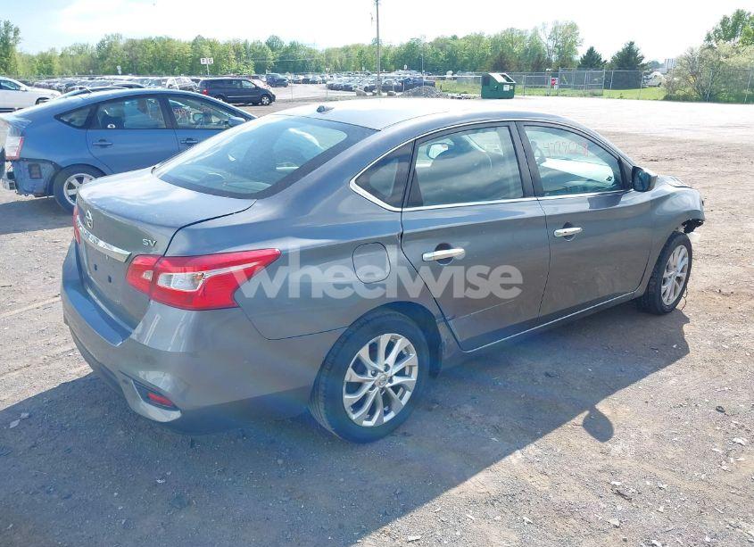 Photo 4 of 2018 Nissan Sentra SV (VIN 3N1AB7AP6JY284585)