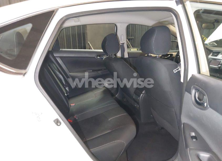 Photo 8 of 2018 Nissan Sentra S (VIN 3N1AB7AP6JY286868)