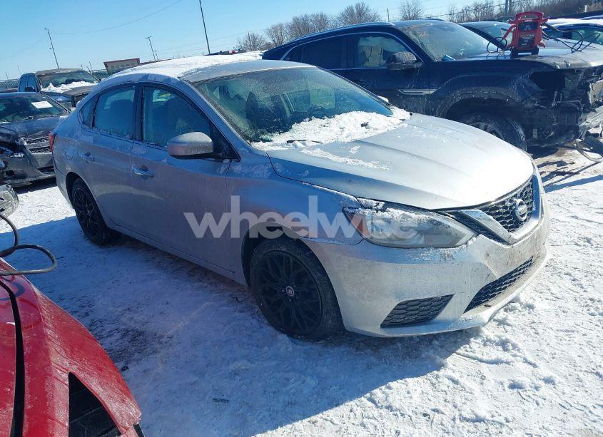 2018 Nissan Sentra S (VIN 3N1AB7AP6JY299989) main photo
