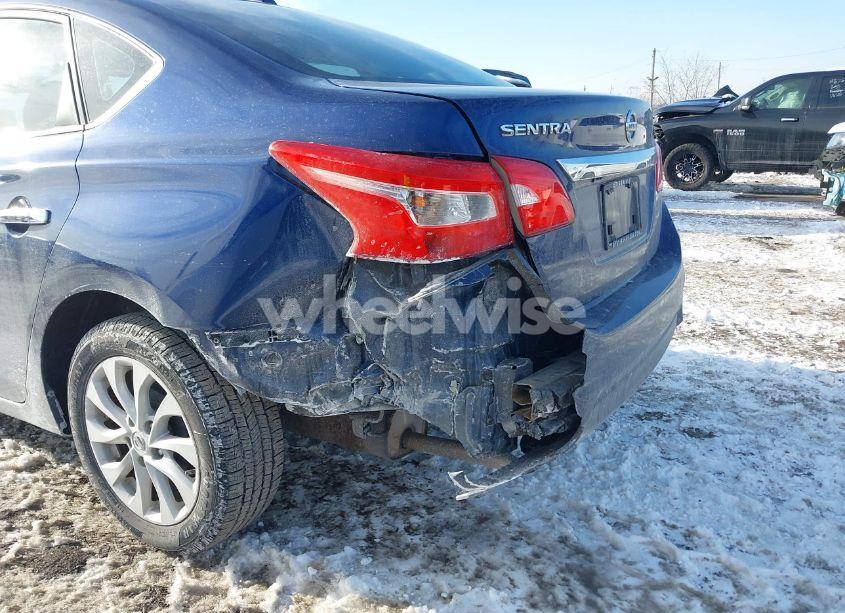 Photo 6 of 2018 Nissan Sentra SV (VIN 3N1AB7AP6JY307959)
