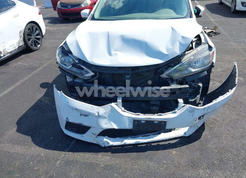 Photo 6 of 2018 Nissan Sentra S (VIN 3N1AB7AP6JY316516)