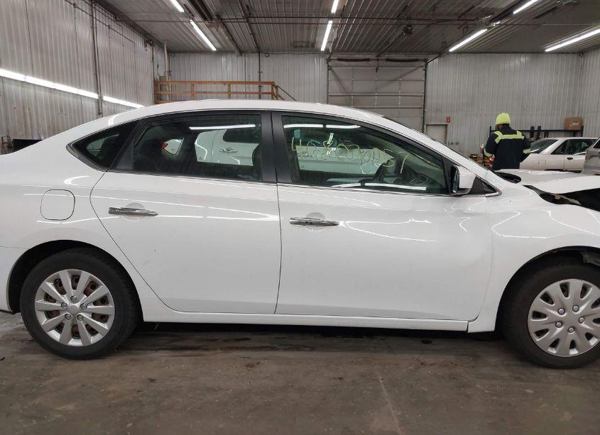 Photo 13 of 2018 Nissan Sentra S (VIN 3N1AB7AP6JY320145)