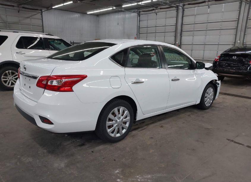 Photo 4 of 2018 Nissan Sentra S (VIN 3N1AB7AP6JY320145)