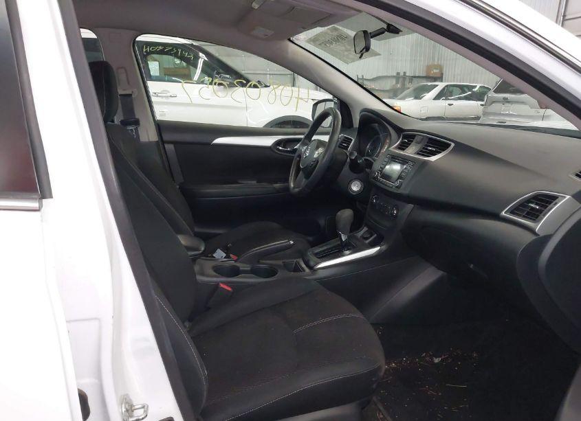 Photo 5 of 2018 Nissan Sentra S (VIN 3N1AB7AP6JY320145)