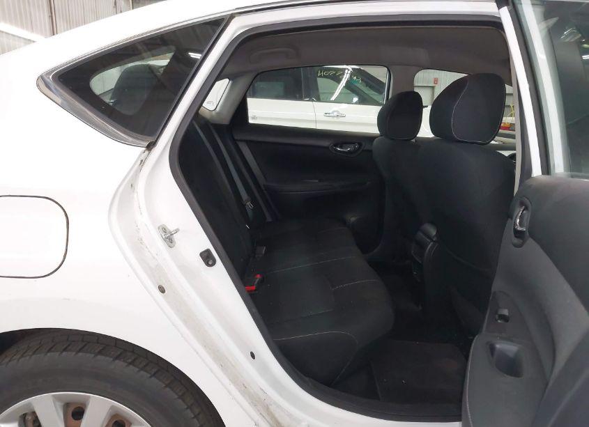 Photo 8 of 2018 Nissan Sentra S (VIN 3N1AB7AP6JY320145)