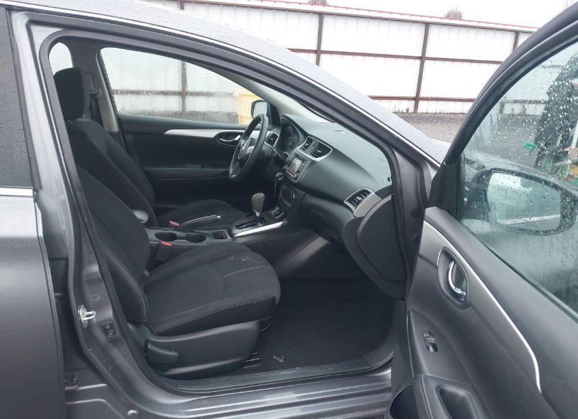 Photo 5 of 2018 Nissan Sentra S (VIN 3N1AB7AP6JY325510)