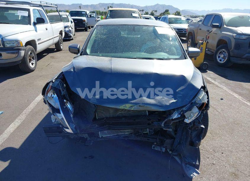 Photo 12 of 2018 Nissan Sentra S (VIN 3N1AB7AP6JY327340)