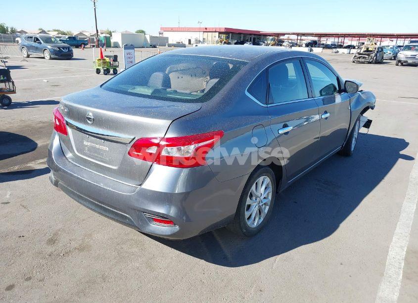 Photo 4 of 2018 Nissan Sentra S (VIN 3N1AB7AP6JY327340)