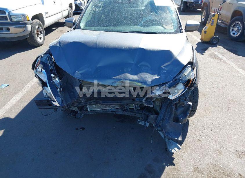 Photo 6 of 2018 Nissan Sentra S (VIN 3N1AB7AP6JY327340)