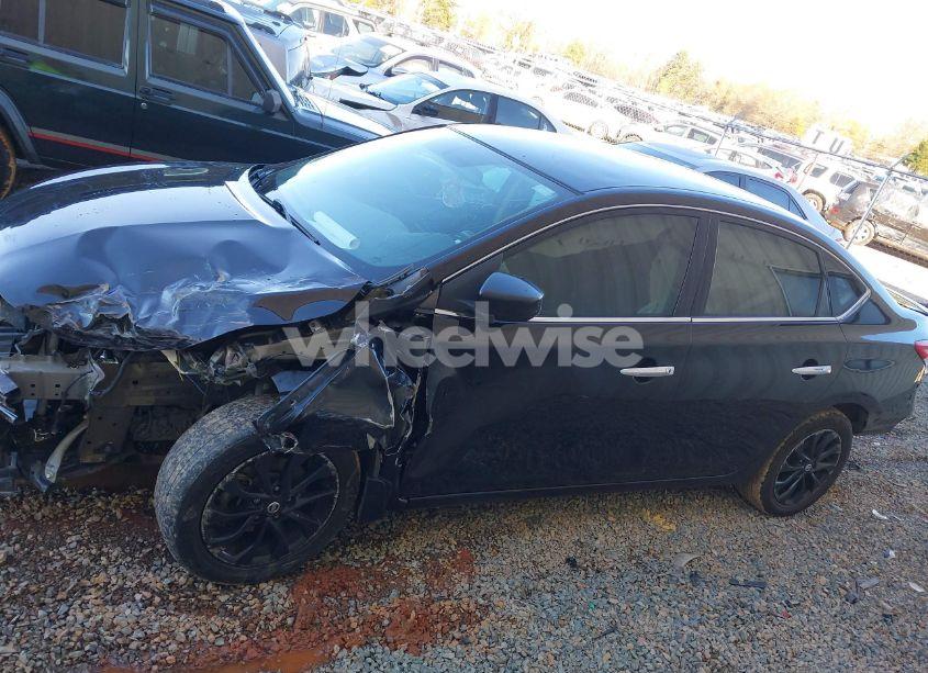 Photo 15 of 2018 Nissan Sentra S (VIN 3N1AB7AP6JY332702)