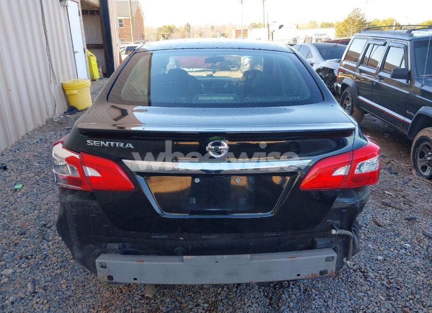 Photo 17 of 2018 Nissan Sentra S (VIN 3N1AB7AP6JY332702)