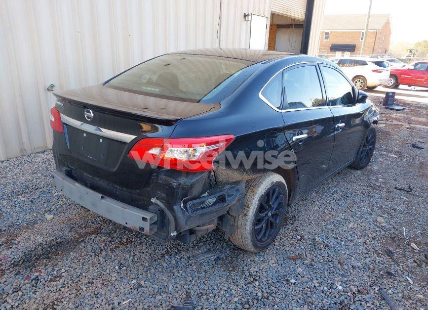 Photo 4 of 2018 Nissan Sentra S (VIN 3N1AB7AP6JY332702)