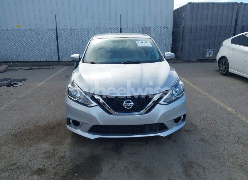 Photo 13 of 2018 Nissan Sentra SV (VIN 3N1AB7AP6JY348026)