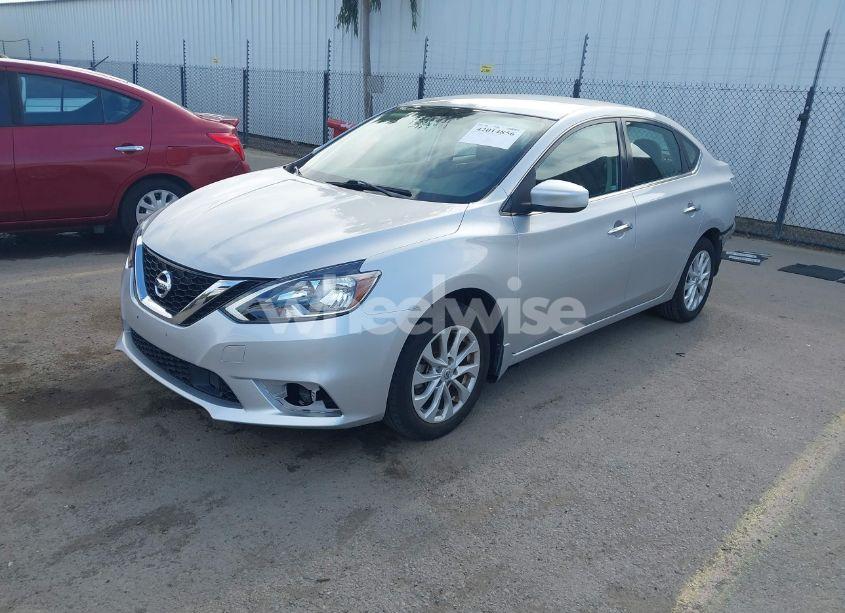 Photo 2 of 2018 Nissan Sentra SV (VIN 3N1AB7AP6JY348026)