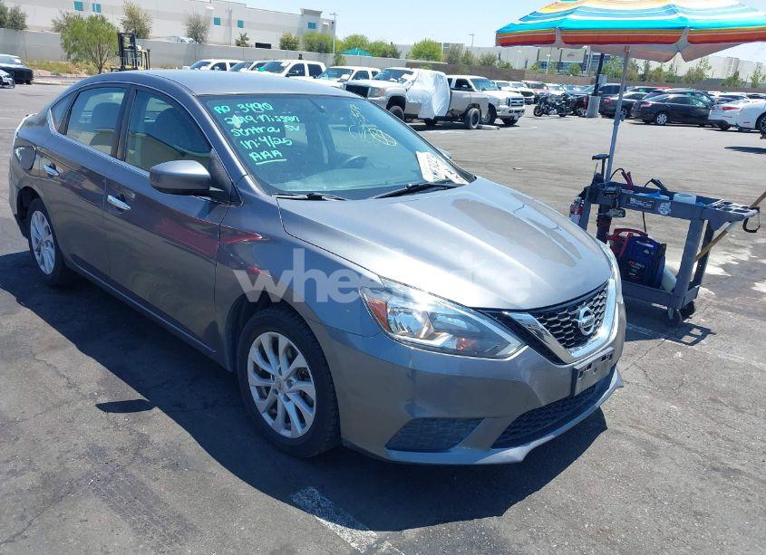 2019 Nissan Sentra SV (VIN 3N1AB7AP6KL612618) main photo